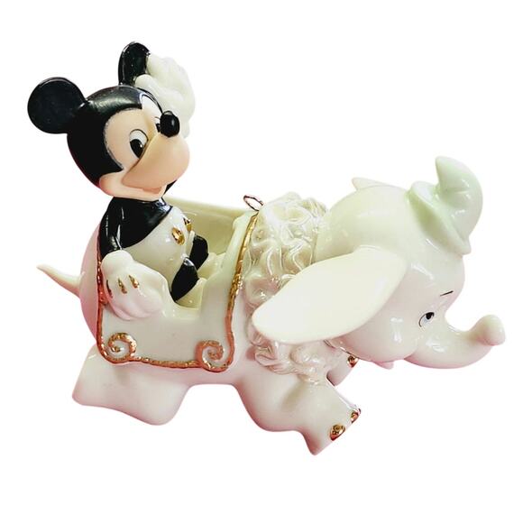 Lenox Disney Showcase Mickey Soaring Dumbo Christmas Ornament 2.75"x3.75" w/Box - Picture 1 of 7